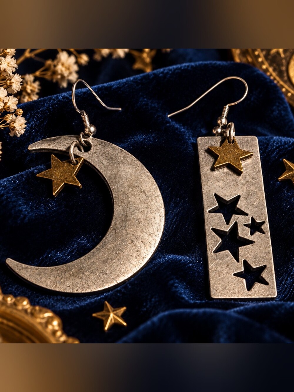 Vintage Celestial Moon & Stars Mismatched Dangle Earrings – Boho